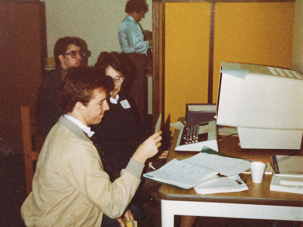 Students met with the registrar’s office to digitally register for classes in December 1983