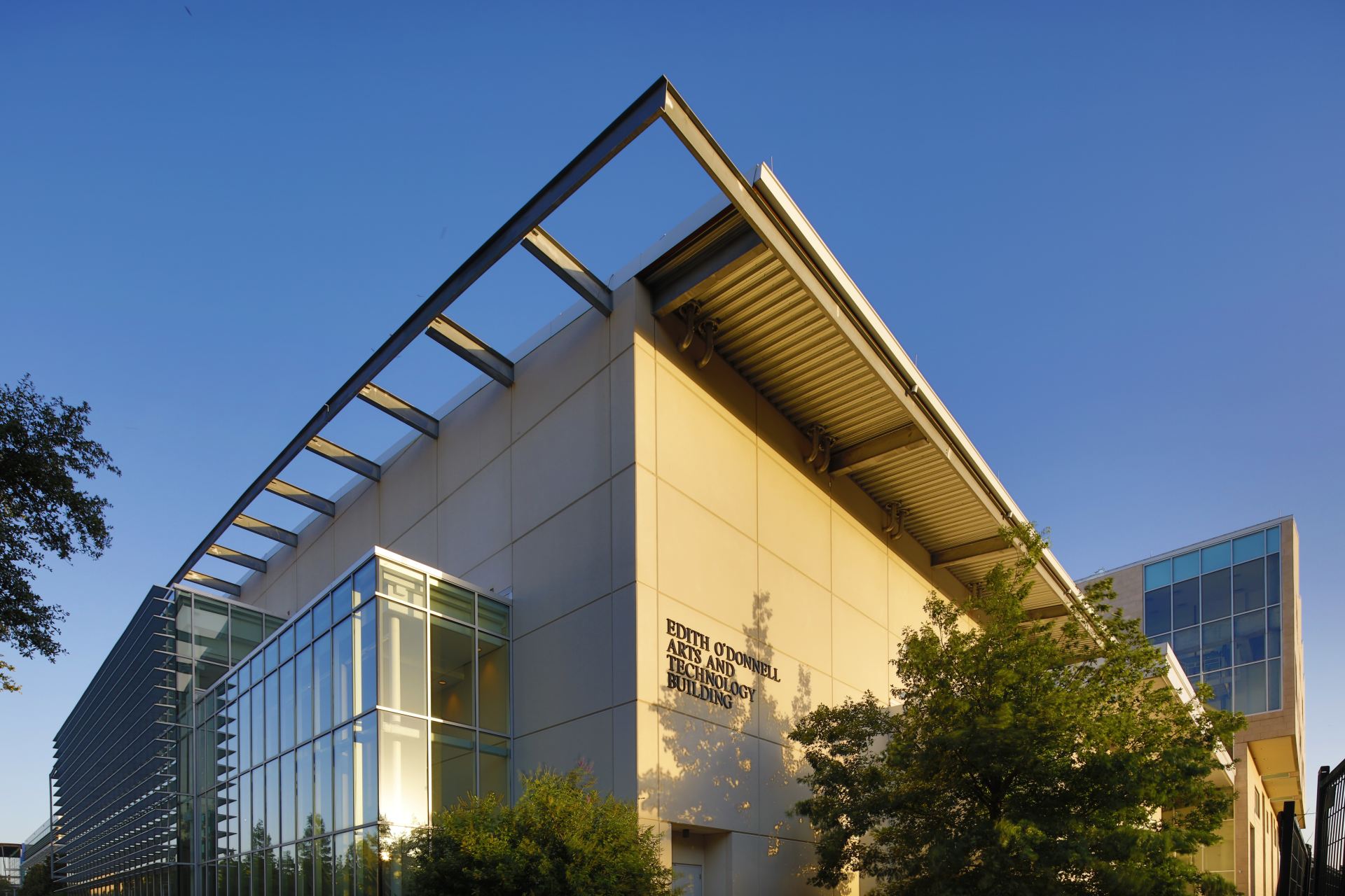 Exterior of Edith O'Donnell Arts and Technology Building.